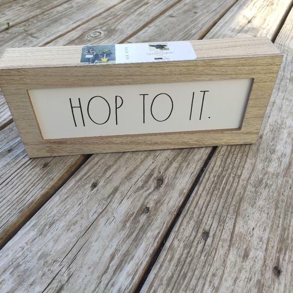 NEW Rae Dunn Easter - Picture 4 of 4